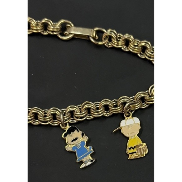 Vintage Peanuts Charm Bracelet Charlie Brown Snoopy Linus Lucy - Picture 3 of 6